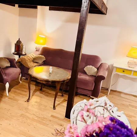 Romantic Apartment *